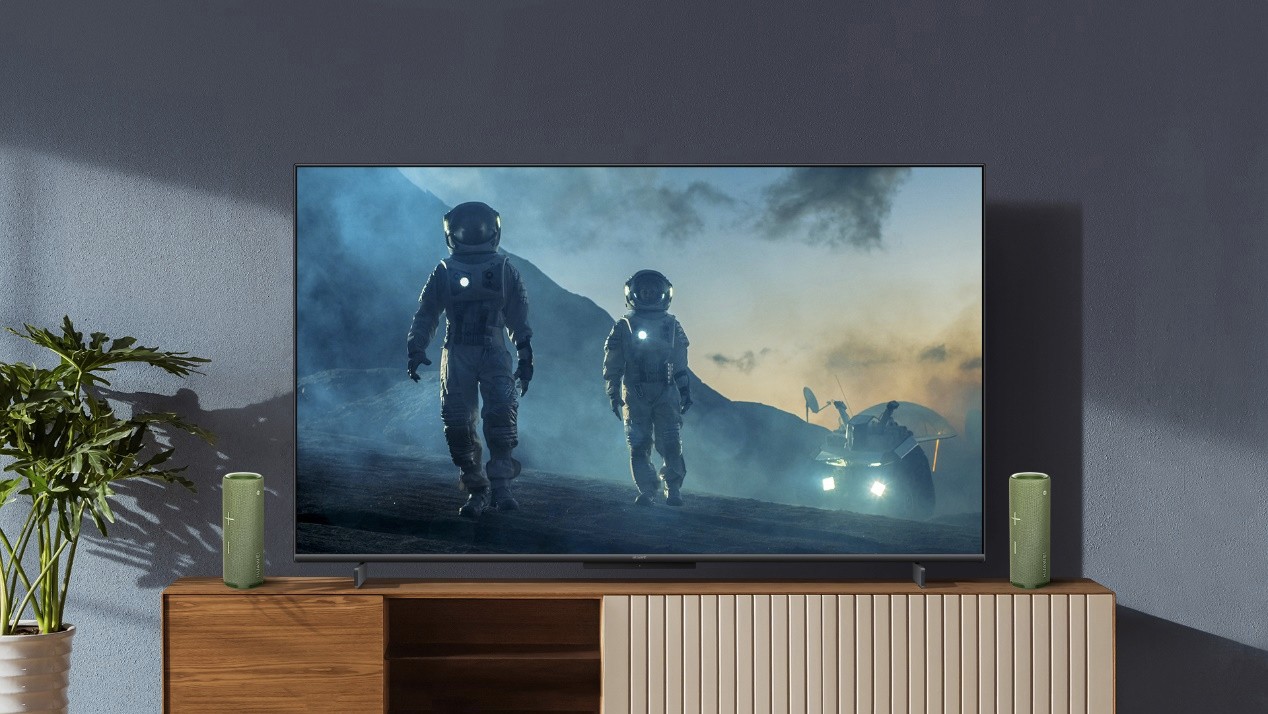 4K, high-quality audio system, game mode, projection - under $500