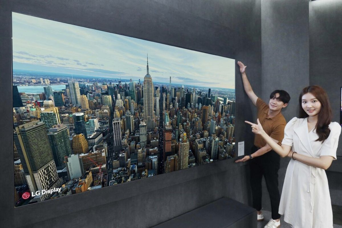 LG Display Announces Vibrating Screen 97-inch OLED TV